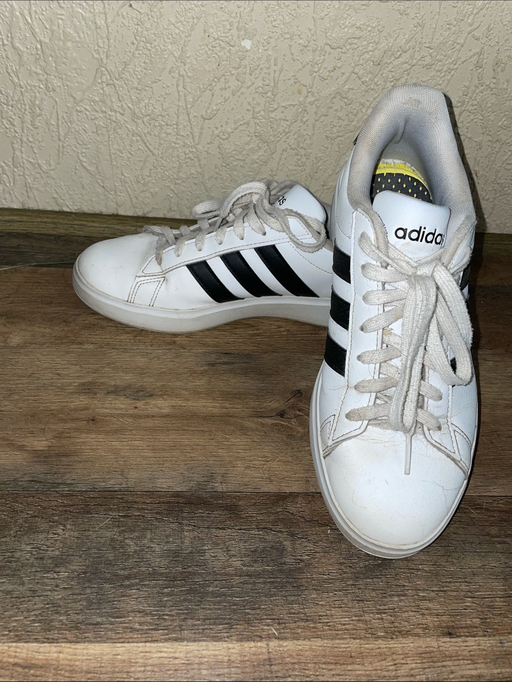 Adidas Casual Sneakers